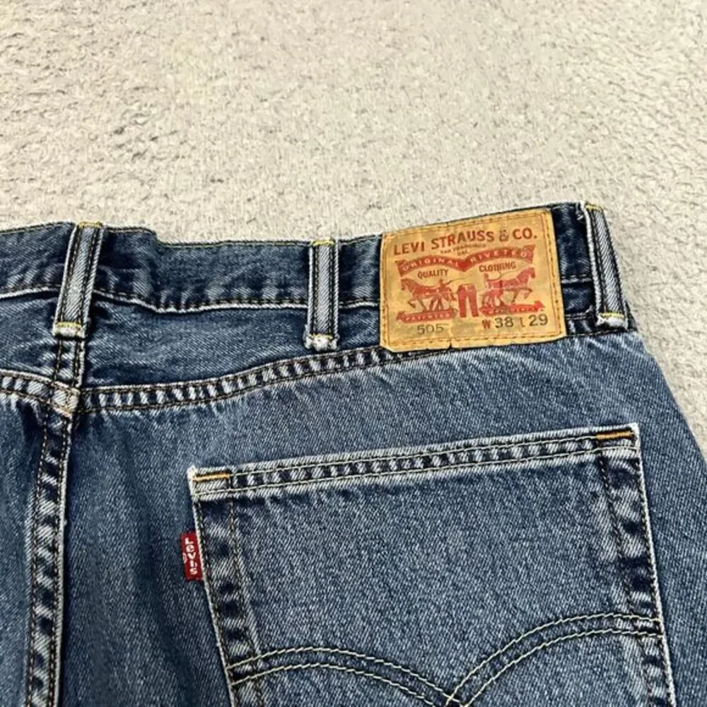 Levis Jeans Mens 38x29 Blue Denim 505 Regular Straight American Work Wear Cotton